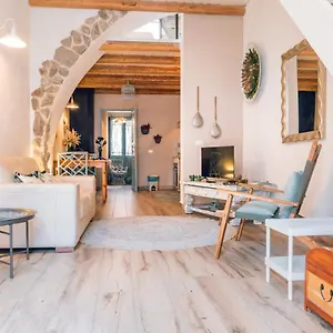 https://cafiero-house.sicilyhotelsitaly.net