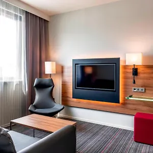 *** Hotel Moxy Milan Linate Airport Italië