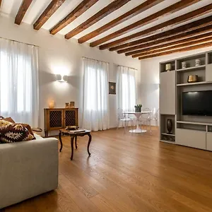 Ca' Delle Acque Deluxe R&r Apartamento Venecia